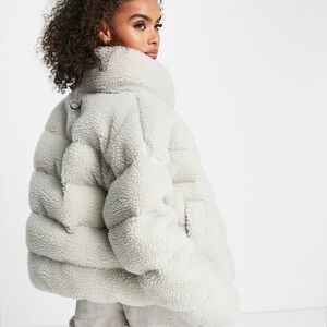 Nike Thermafit Women's Cream Teddy Puffer Jacket